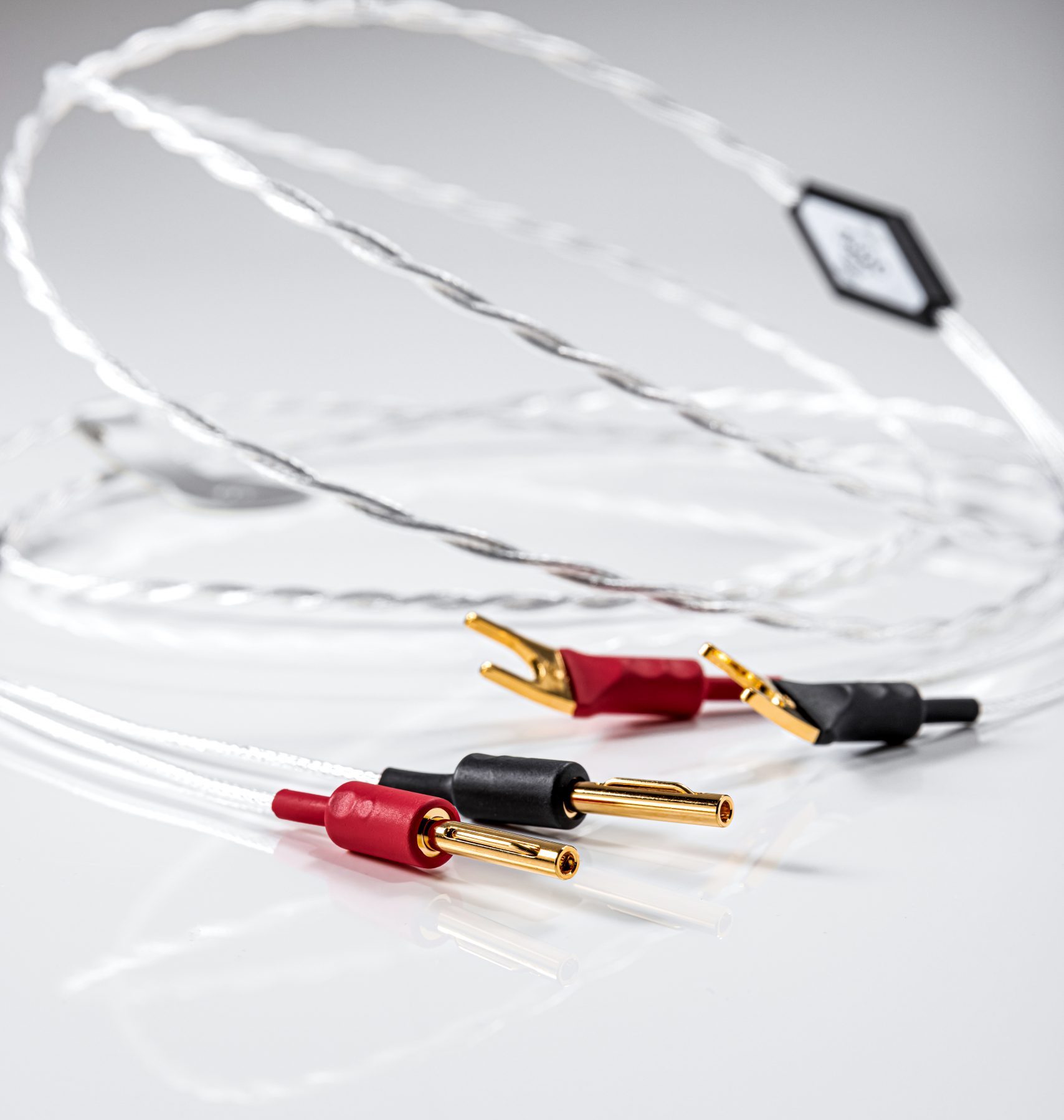 Piccolo² Cables by Crystal Cable | Diamond Series 2